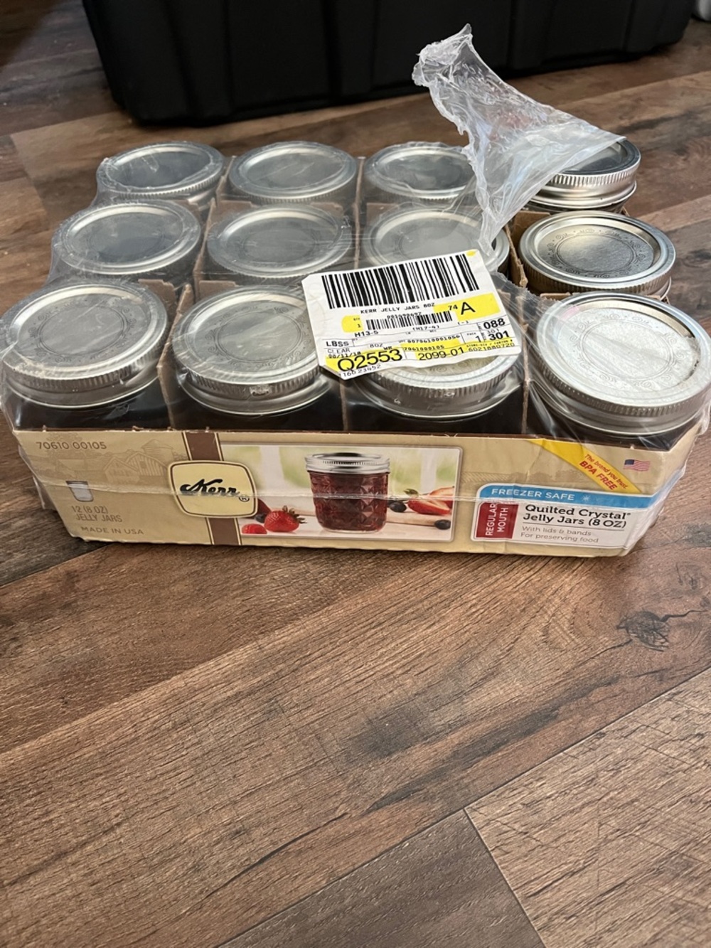 Mason Clear Quilted Crystal Jelly Jars with Silver Lids